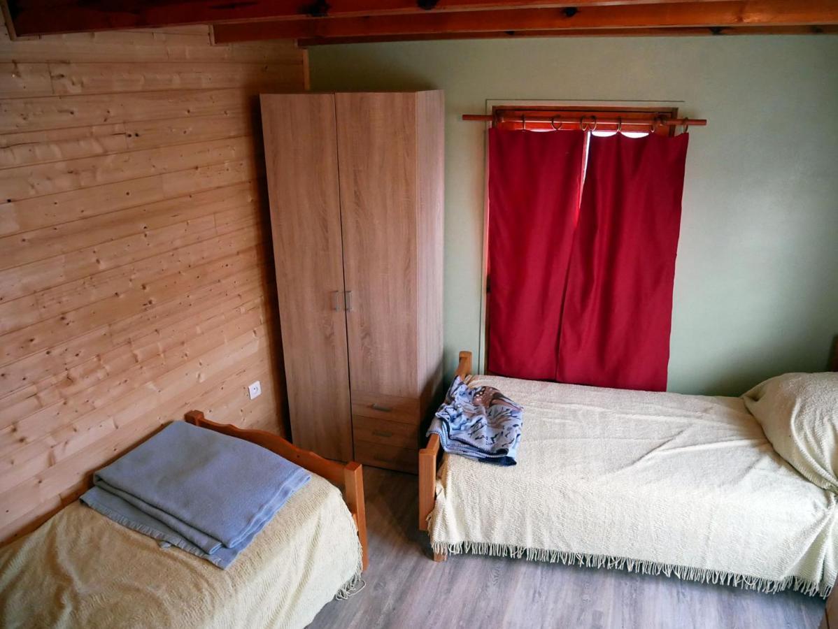 Gite Chez Coste Gilles Saint-Privat-du-Dragon Esterno foto